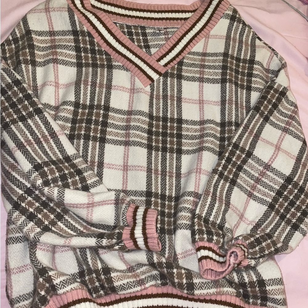 Plaid V-Neck Sweater - Pink and Brown